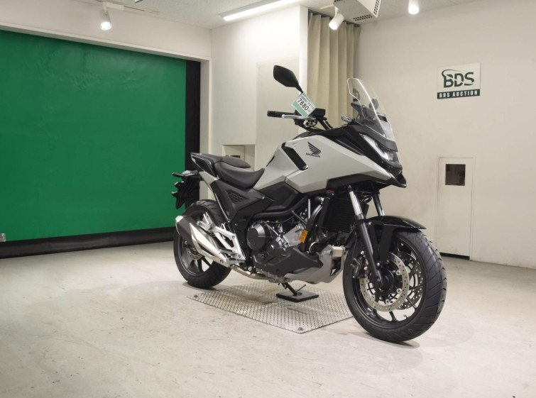 Мотоцикл Honda NC750X-3 з пробігом 24 km