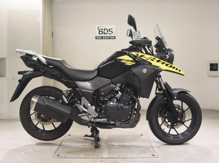 Мотоцикл Suzuki V-STROM 250A з пробігом 24328 km