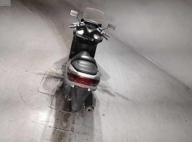 Мотоцикл Yamaha MAJESTY 250