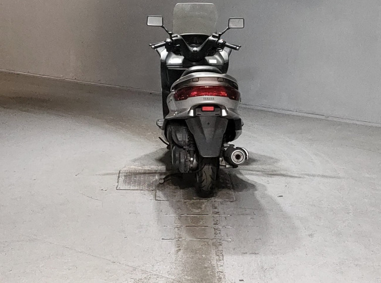 Мотоцикл Yamaha MAJESTY 250