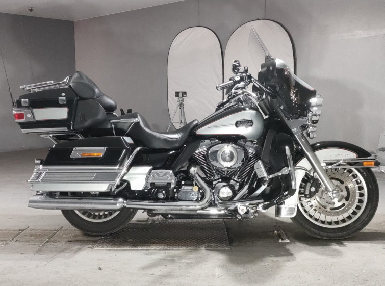 Мотоцикл HD FLHTCU1580 с пробегом 25210 km