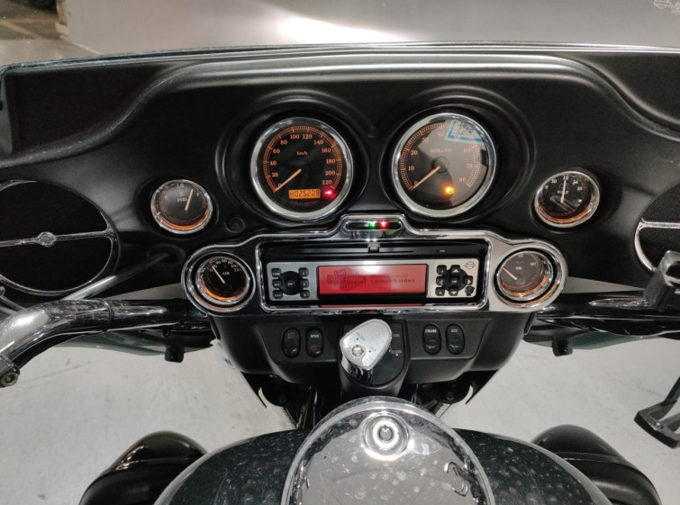 Мотоцикл HD FLHTCU1580 с пробегом 25210 km