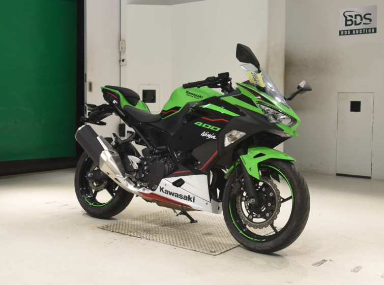 Мотоцикл Kawasaki NINJA400