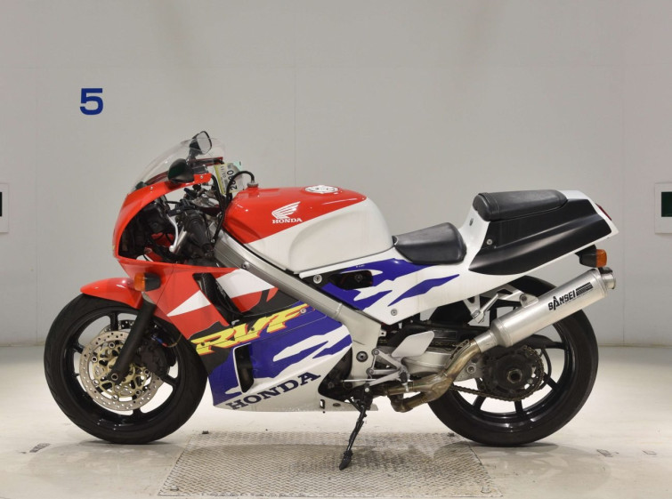 Мотоцикл Honda VFR400R з пробігом 18780 km