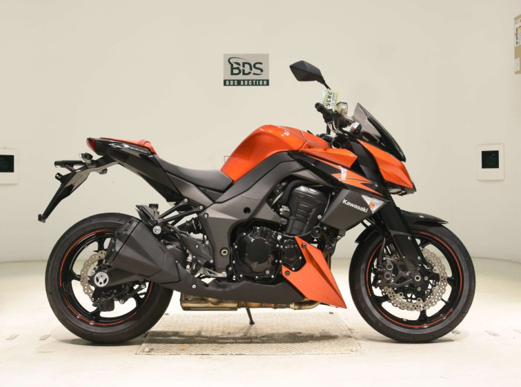 Мотоцикл Kawasaki Z1000