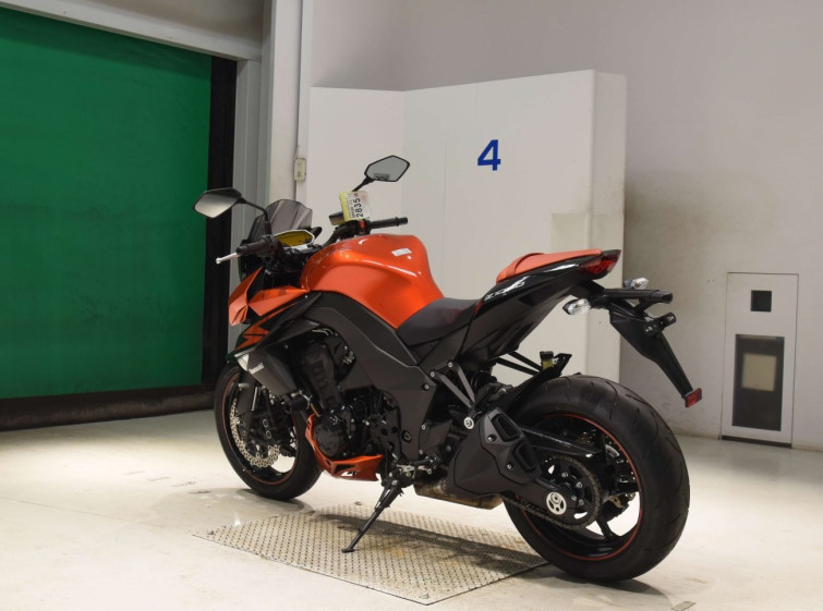 Мотоцикл Kawasaki Z1000