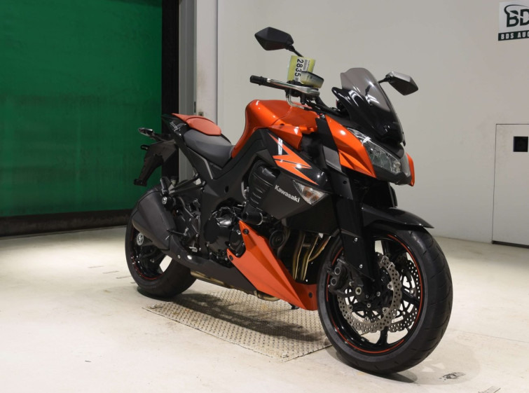 Мотоцикл Kawasaki Z1000