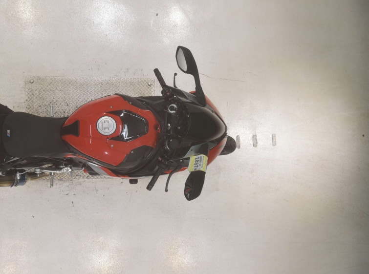 Мотоцикл BMW S1000RR з пробігом 6576 km