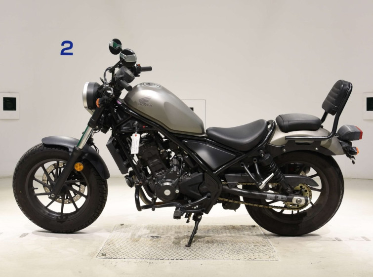 Мотоцикл Honda REBEL CMX250 з пробігом 43742 km