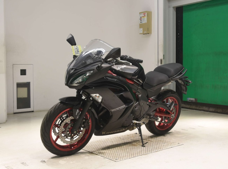 Мотоцикл Kawasaki NINJA400 з пробігом 8875 km