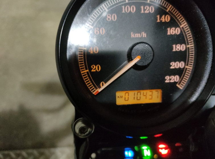 Мотоцикл HD XL1200N з пробігом 10437 km