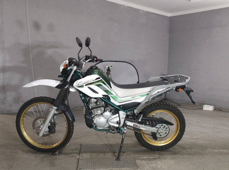 Мотоцикл Yamaha SEROW XT250 с пробегом 16496 km