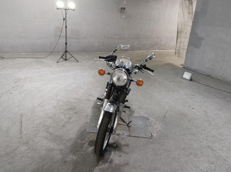 Мотоцикл Yamaha SR400 з пробігом 3205 km