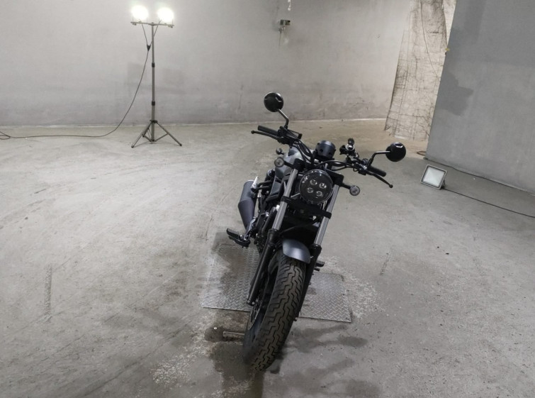 Мотоцикл Honda REBEL CMX250 з пробігом 980 km