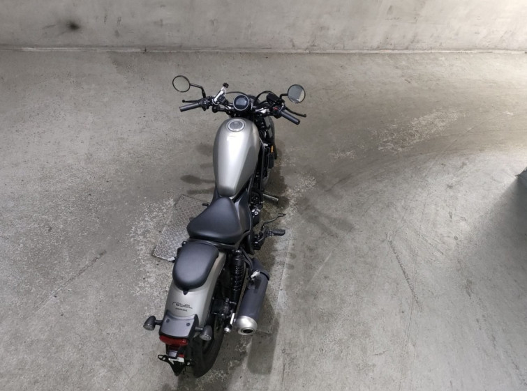 Мотоцикл Honda REBEL CMX250 з пробігом 980 km