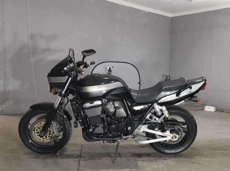 Мотоцикл Kawasaki ZRX1100 з пробігом 15695 km