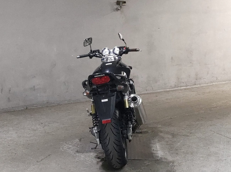 Мотоцикл Honda CB1300SF з пробігом 23525 km