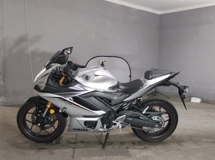 Мотоцикл Yamaha YZF-R25 з пробігом 18954 km