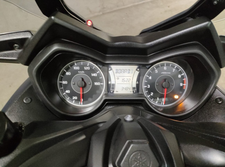 Мотоцикл Yamaha X-MAX250 з пробігом 3484 km