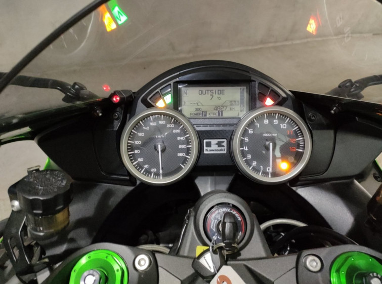 Мотоцикл Kawasaki NINJA ZX-14R с пробегом 4827 km