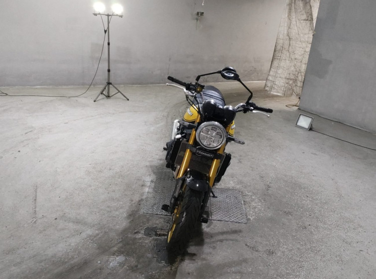 Мотоцикл Kawasaki Z900RS SE с пробегом 130 km