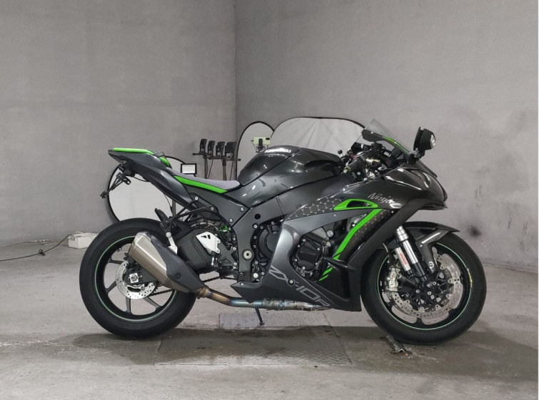 Мотоцикл Kawasaki NINJA ZX-10R с пробегом 9501 km