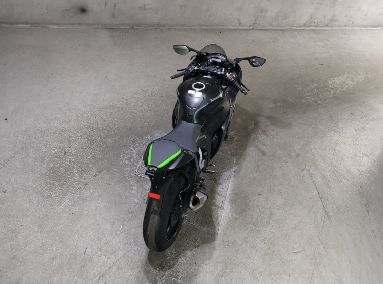 Мотоцикл Kawasaki NINJA ZX-10R с пробегом 9501 km