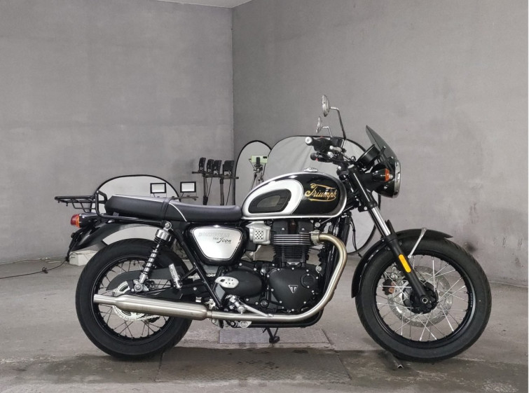 Мотоцикл Triumph BONNEVILLE T100 з пробігом 957 km