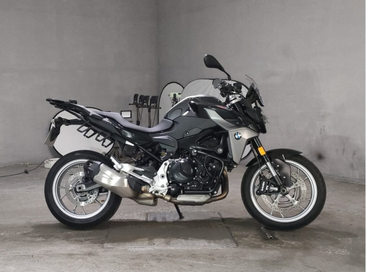 Мотоцикл BMW F900R з пробігом 9254 km