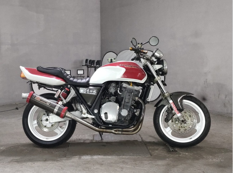 Мотоцикл Honda CB1000SF з пробігом 22259 km