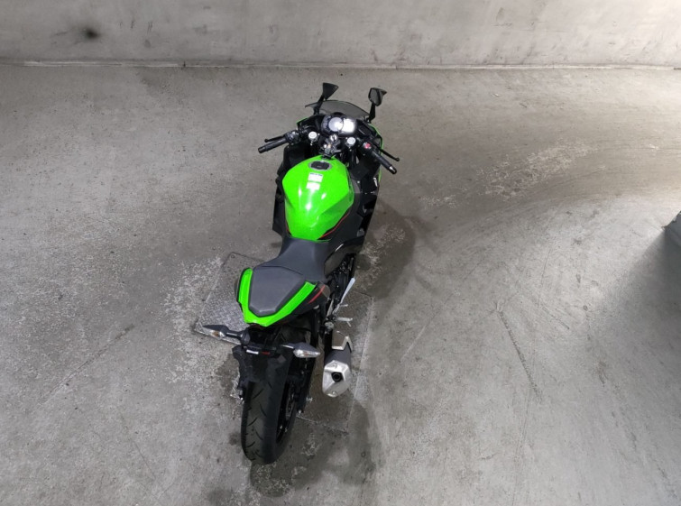 Мотоцикл Kawasaki NINJA400 з пробігом 5641 km