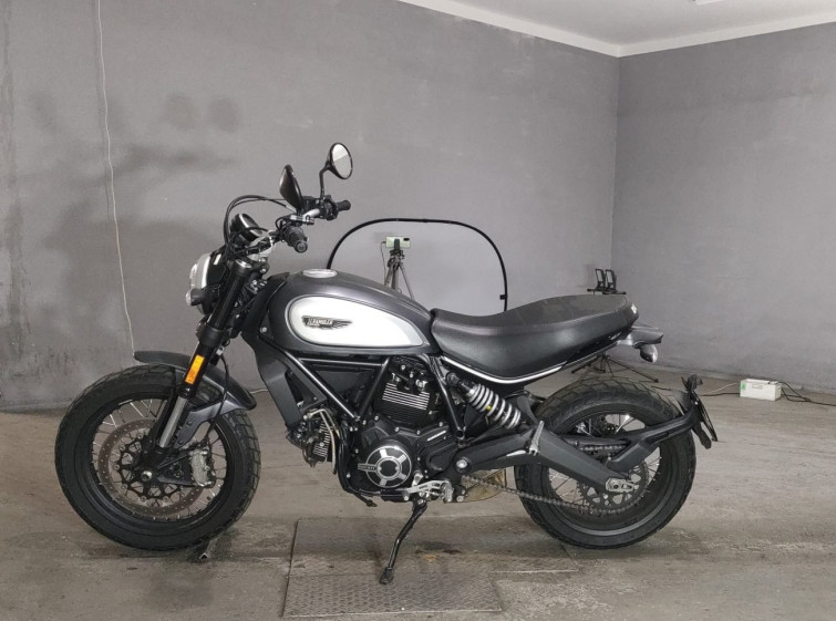 Мотоцикл Ducati SCRAMBLER CLASSIC с пробегом 25285 km
