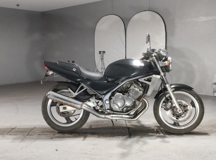 Мотоцикл Kawasaki BALIUS ZR250 с пробегом 7760 km
