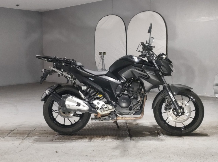 Мотоцикл Yamaha FZ25 з пробігом 59773 km