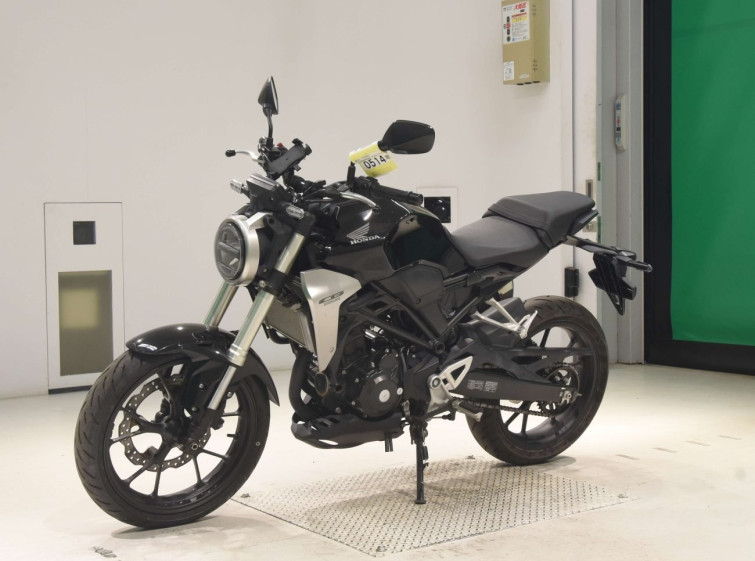 Мотоцикл Honda CB250R с пробегом 2293 km