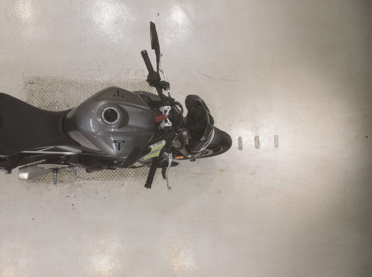 Мотоцикл Triumph STREET TRIPLE RS с пробегом 2370 km