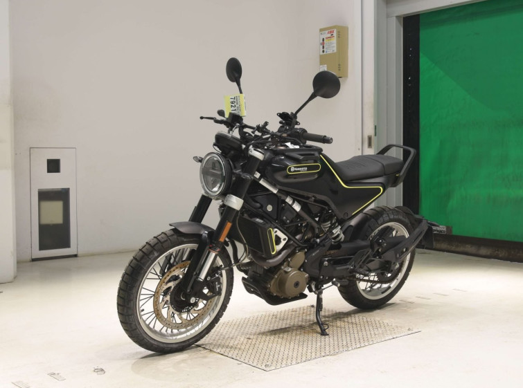 Мотоцикл Husqvarna SVARTPILEN 401