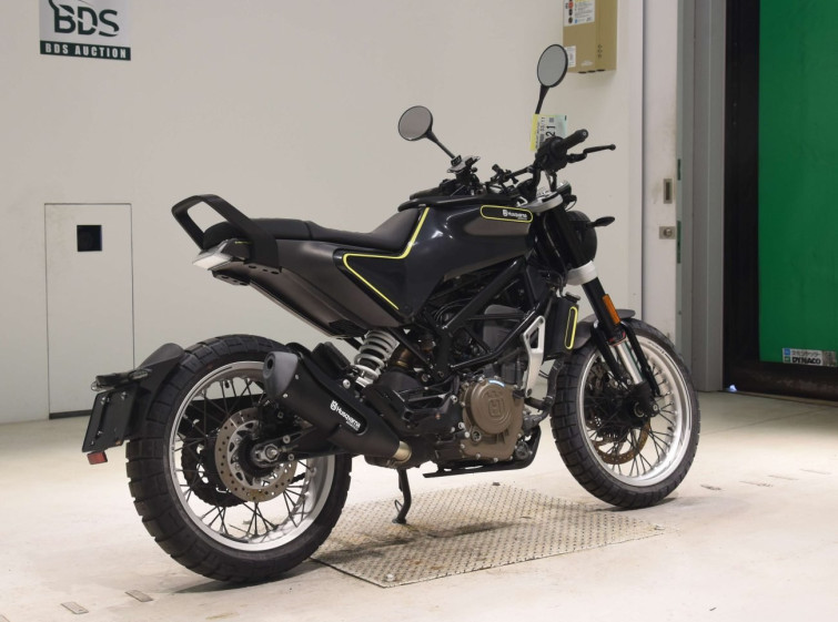 Мотоцикл Husqvarna SVARTPILEN 401