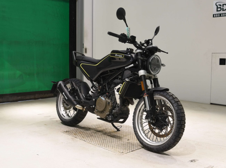 Мотоцикл Husqvarna SVARTPILEN 401