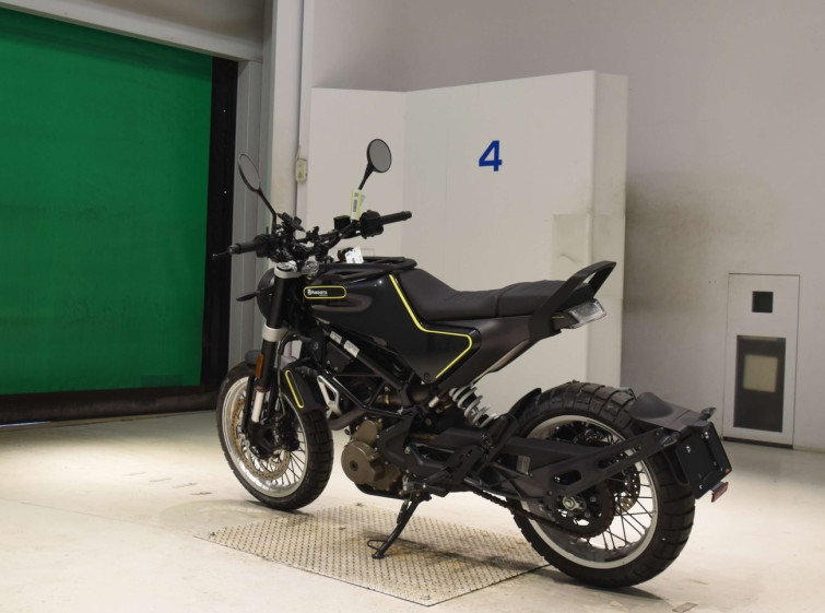 Мотоцикл Husqvarna SVARTPILEN 401