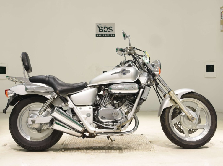 Мотоцикл Honda MAGNA250 с пробегом 17875 km
