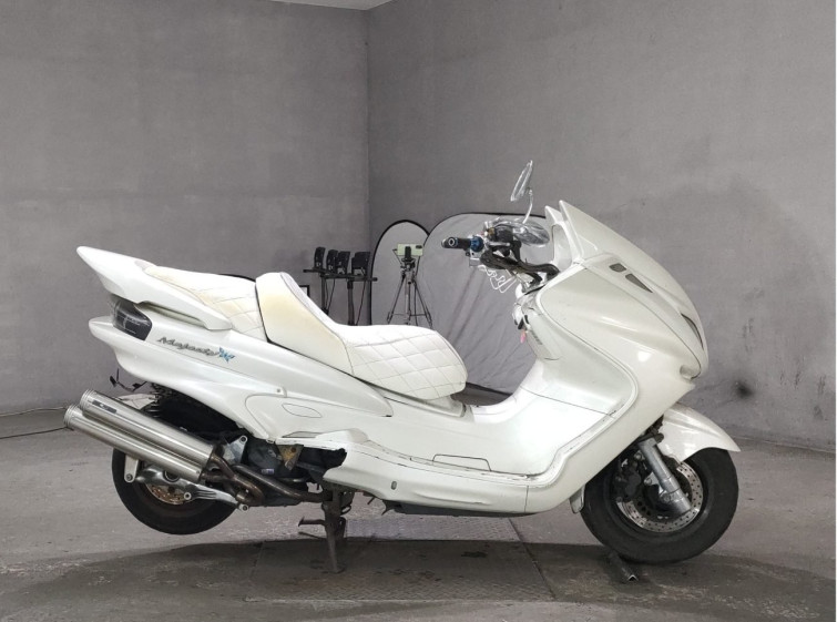 Мотоцикл Yamaha MAJESTY 250C з пробігом 36229 km