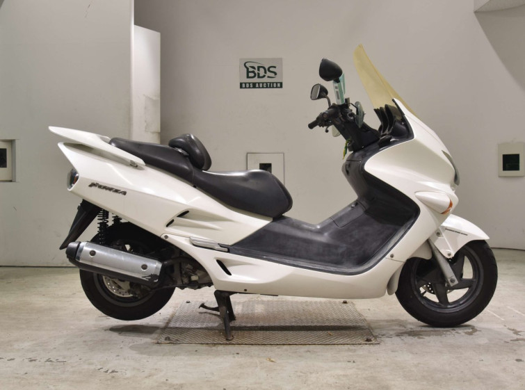 Мотоцикл Honda FORZA з пробігом 46284 km