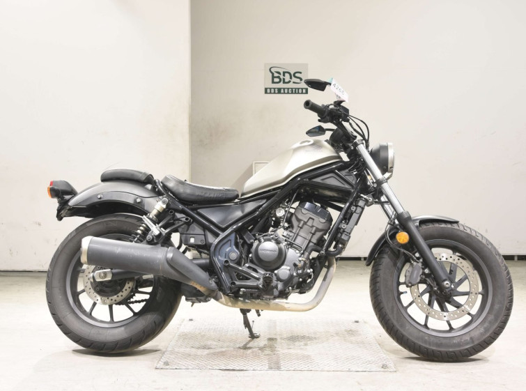 Мотоцикл Honda REBEL250 з пробігом 26856 km
