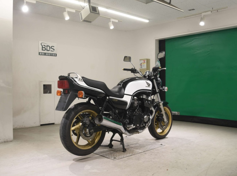 Мотоцикл Honda CB750-2 с пробегом 62852 km