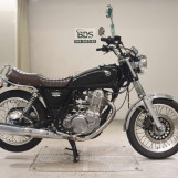 Мотоцикл Yamaha SR400