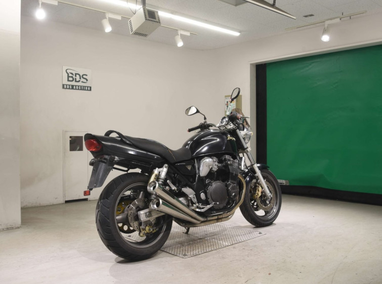 Мотоцикл Suzuki INAZUMA 400 с пробегом 43227 km