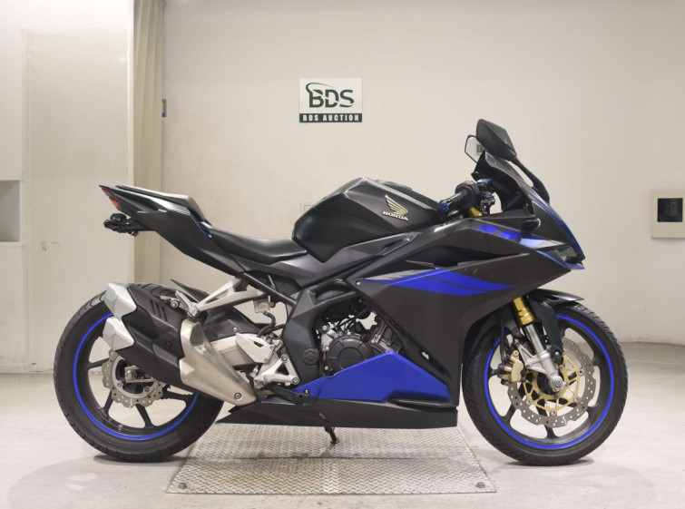 Мотоцикл Honda CBR250RR-2 с пробегом 31918 km
