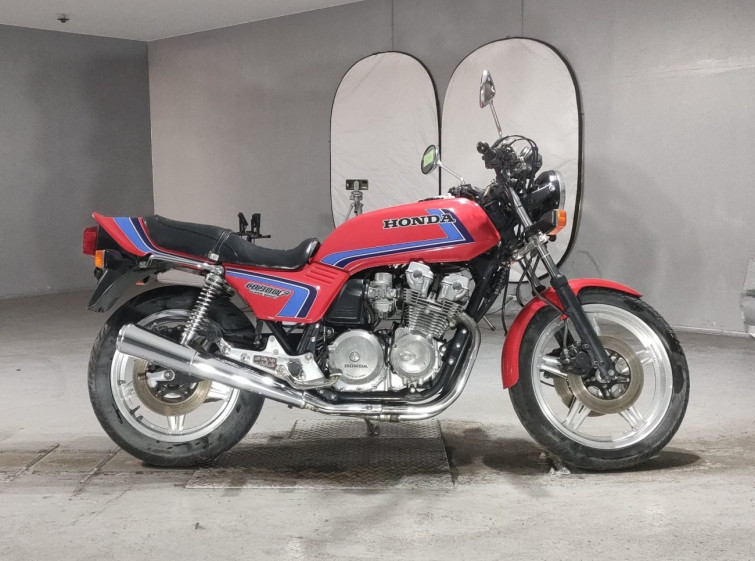 Мотоцикл Honda CB750FOUR з пробігом 27537 km