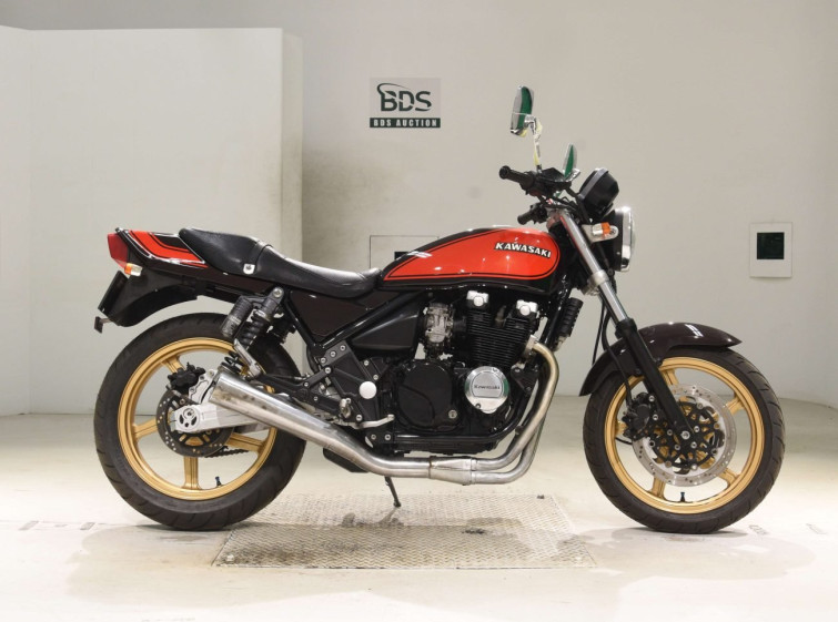Мотоцикл Kawasaki ZEPHYR400-1 з пробігом 14489 km
